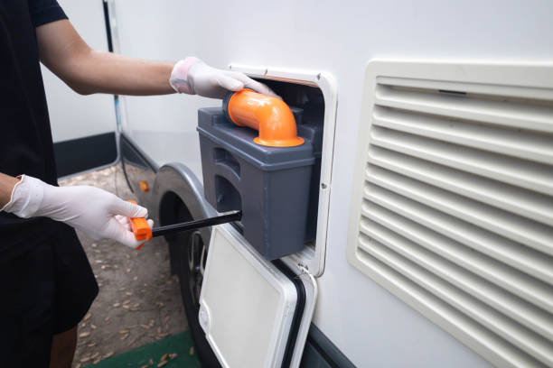 Best Porta potty delivery and setup  in Wanatah, IN